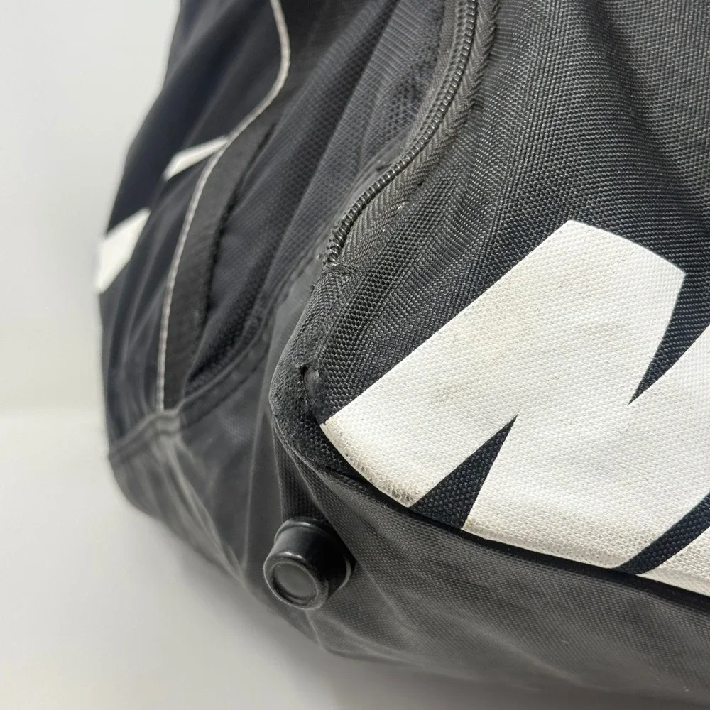 Nike brasilia duffel